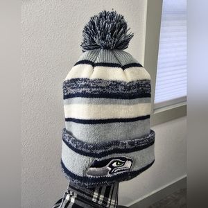 Navy Seattle Seahawks Northward Cuffed Knit Hat with Pom
